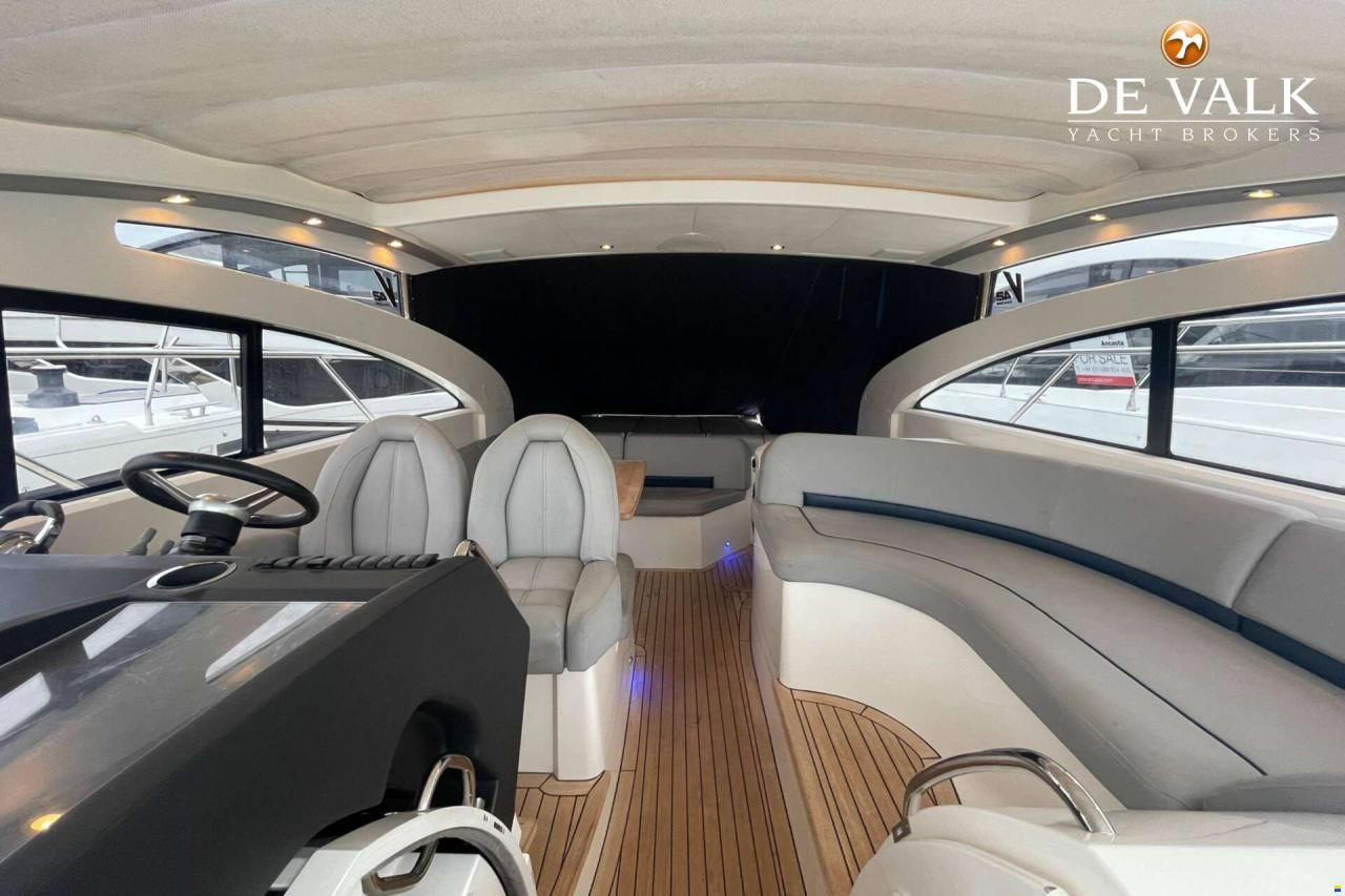 Princess V42
