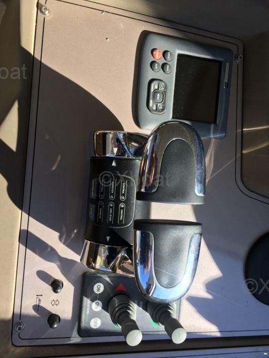 Ferretti 530