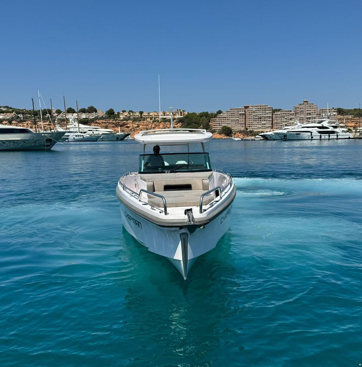 Axopar 37 Sun Top - Multistorage