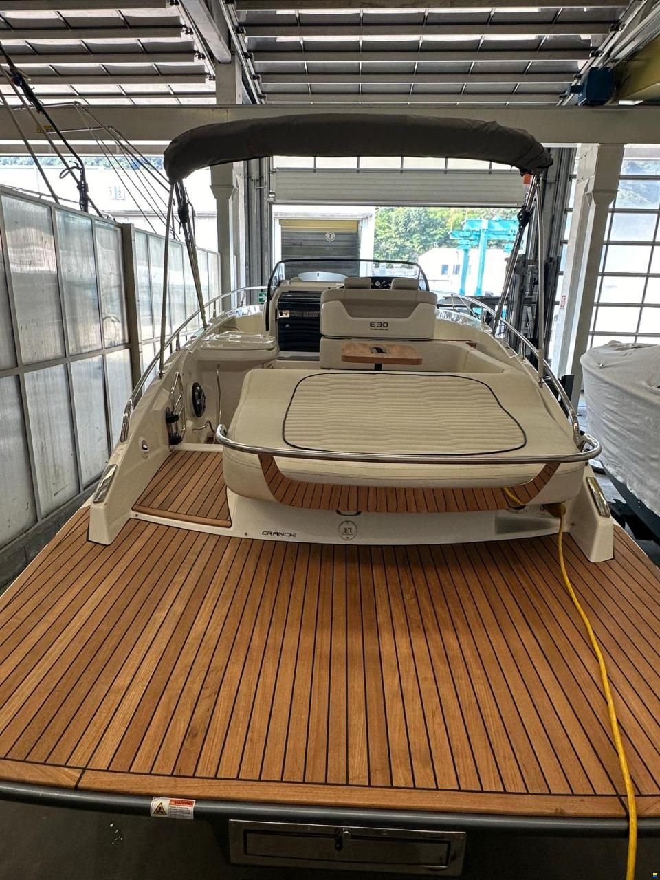 Cranchi Endurance 30
