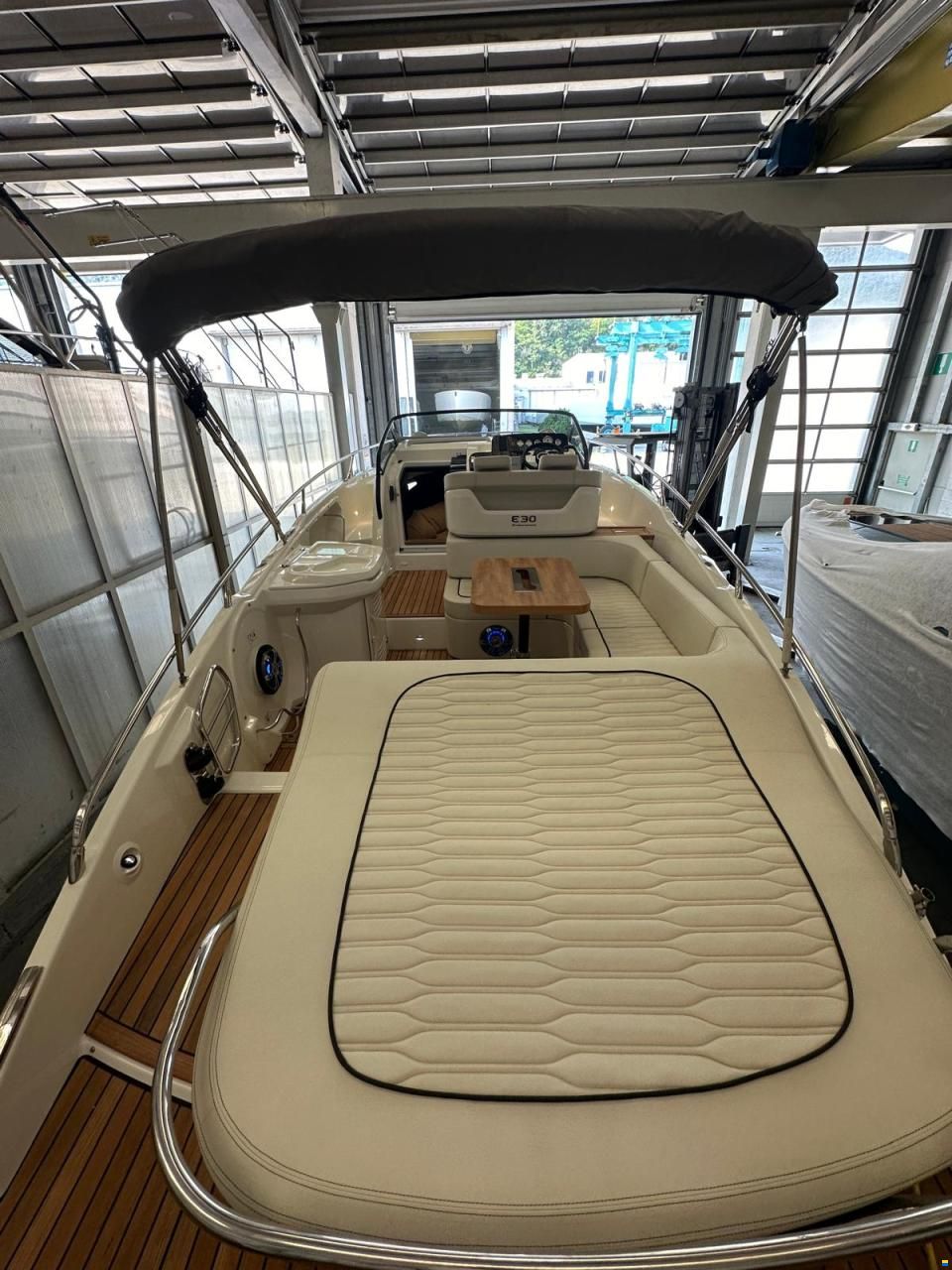 Cranchi Endurance 30