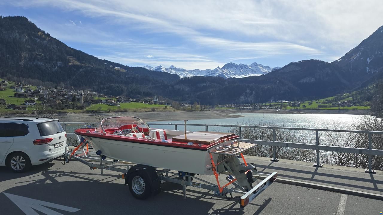 Schweizer Saphire 1B - Volvo Penta/AQ 130/250