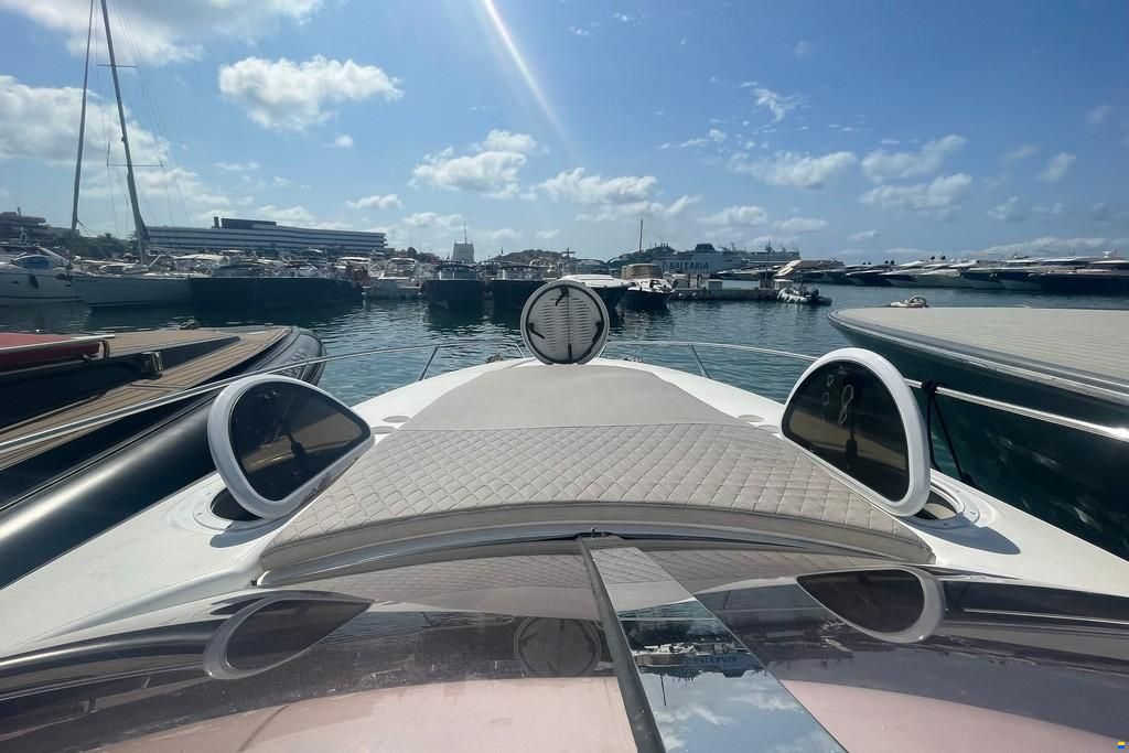 Sunseeker Superhawk 40