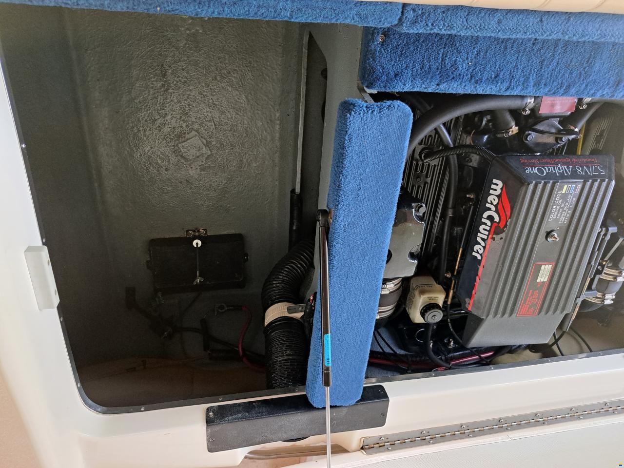 Mercury Sea Ray 200 br