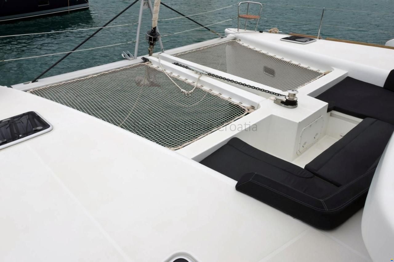 Lagoon 450 s