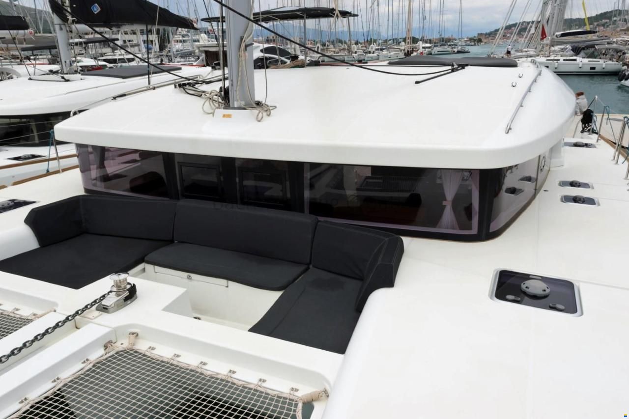 Lagoon 450 s