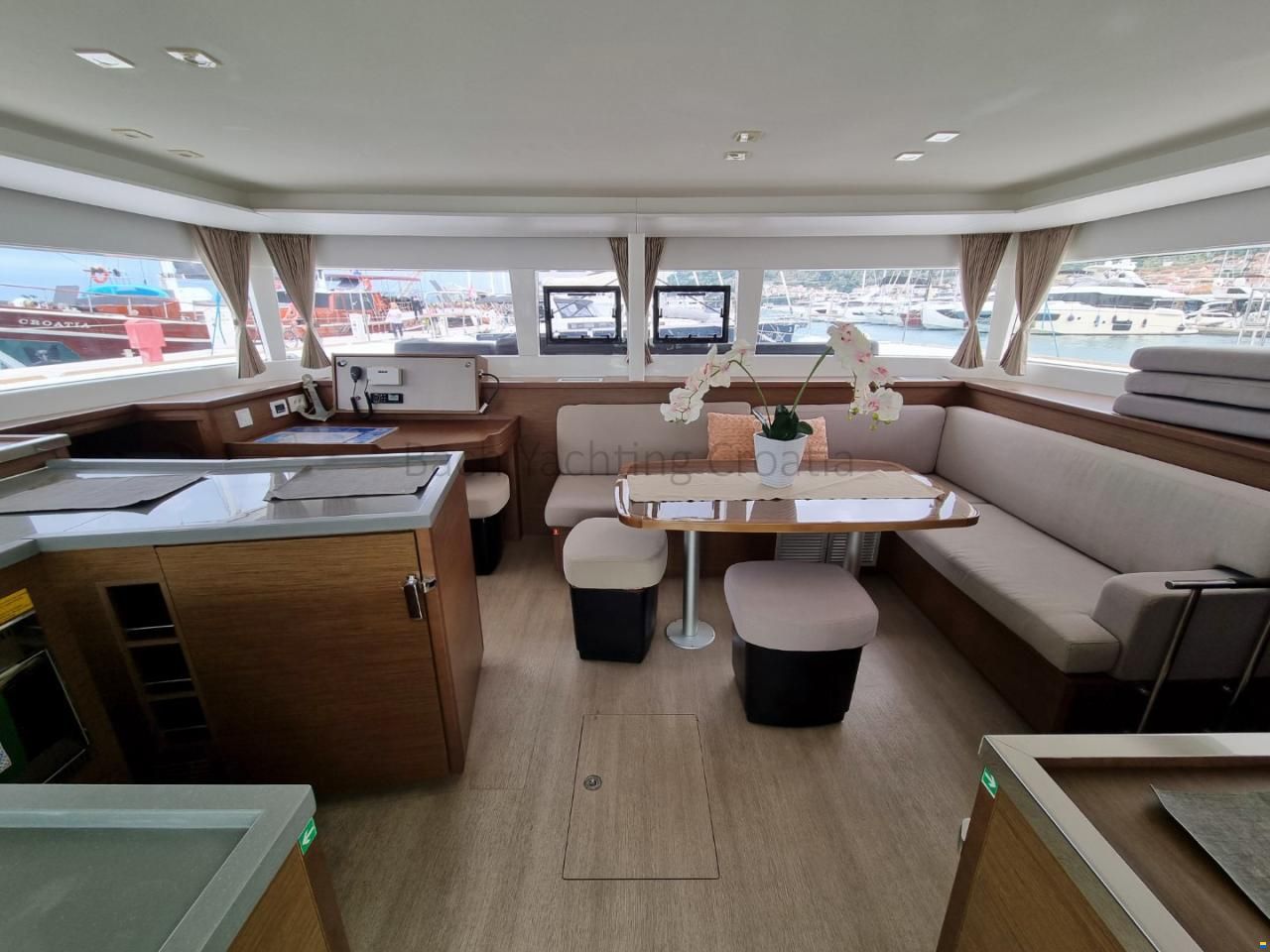 Lagoon 450 s