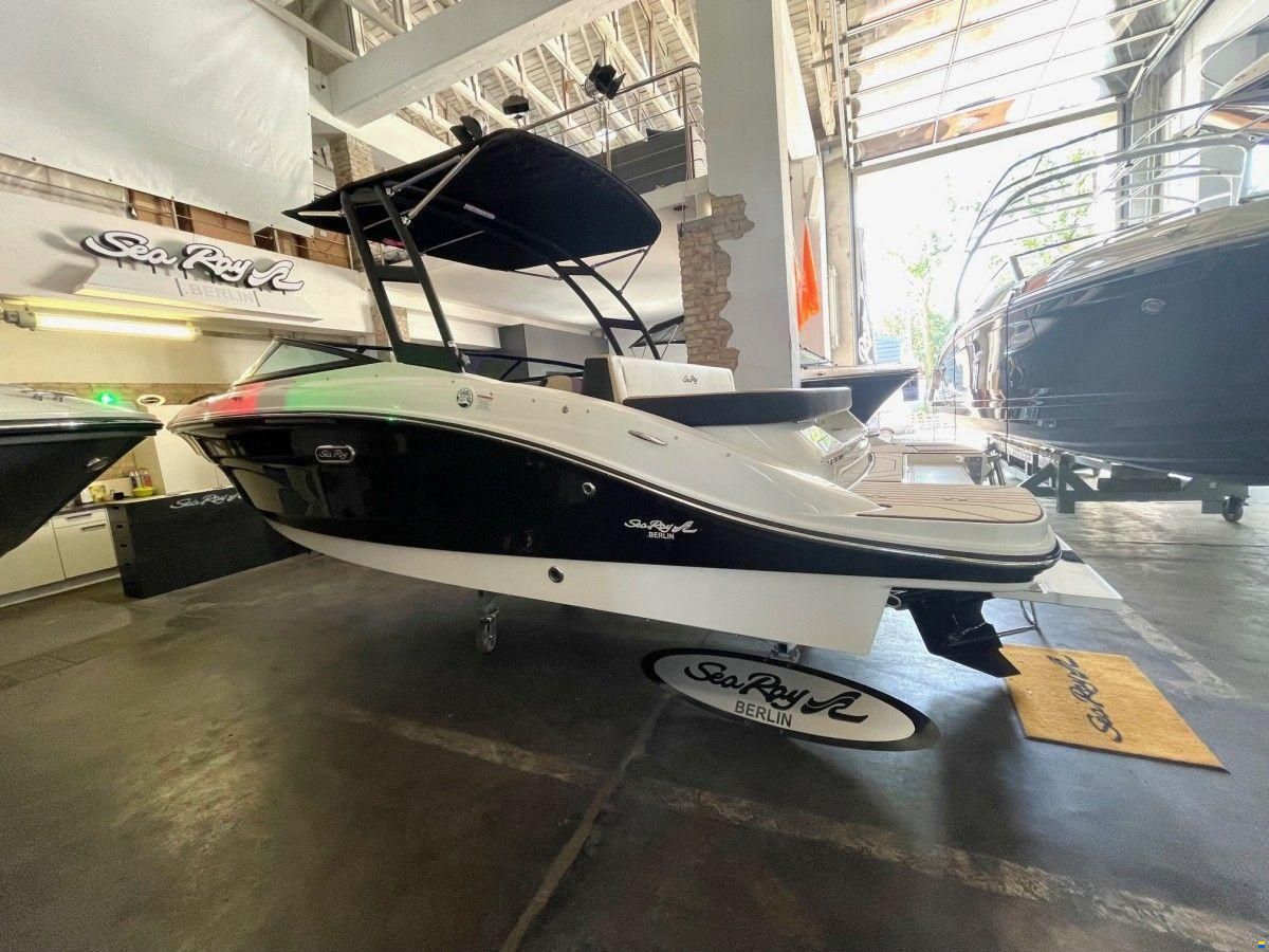 Sea Ray 210 SPXE SPN