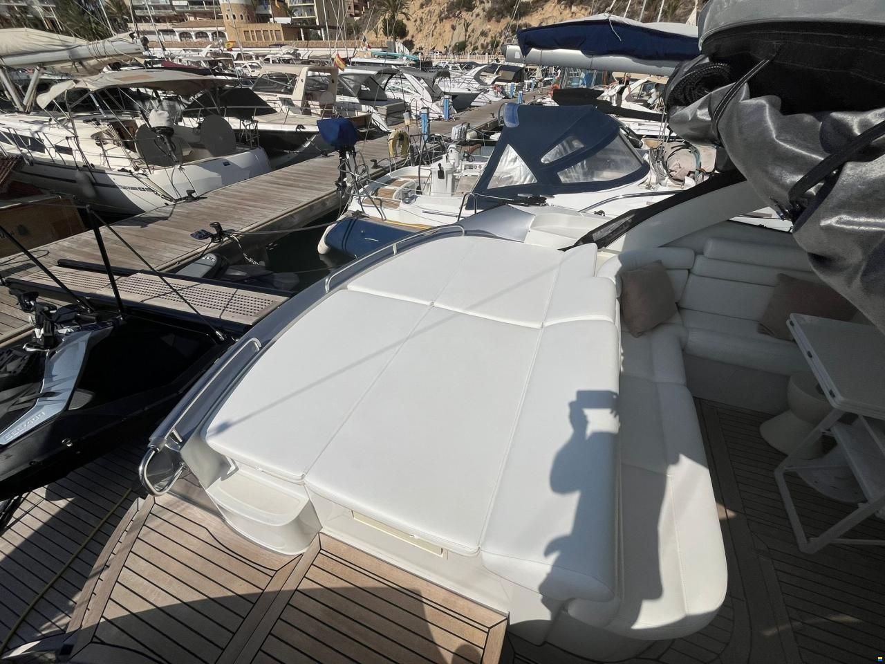 Pershing 50