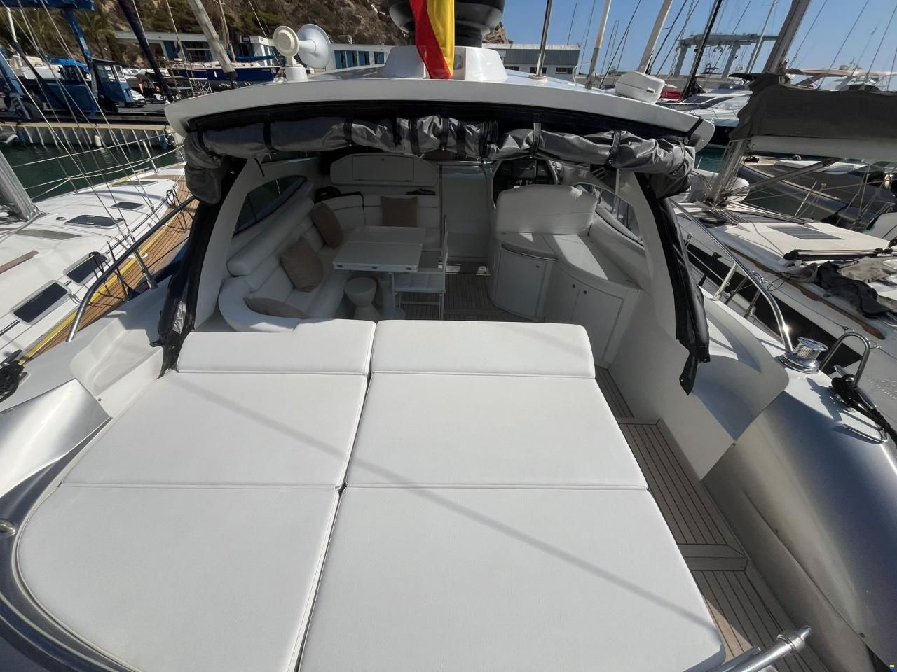 Pershing 50