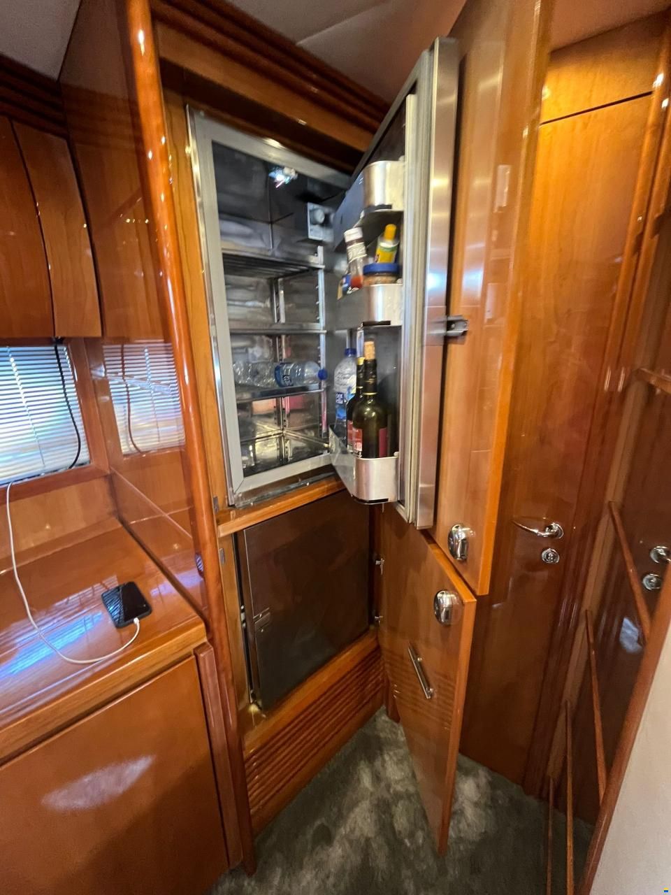 Pershing 50
