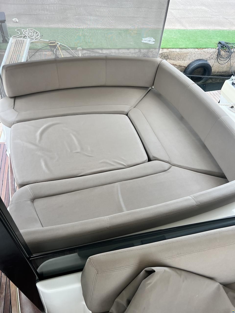 Prestige 390 S