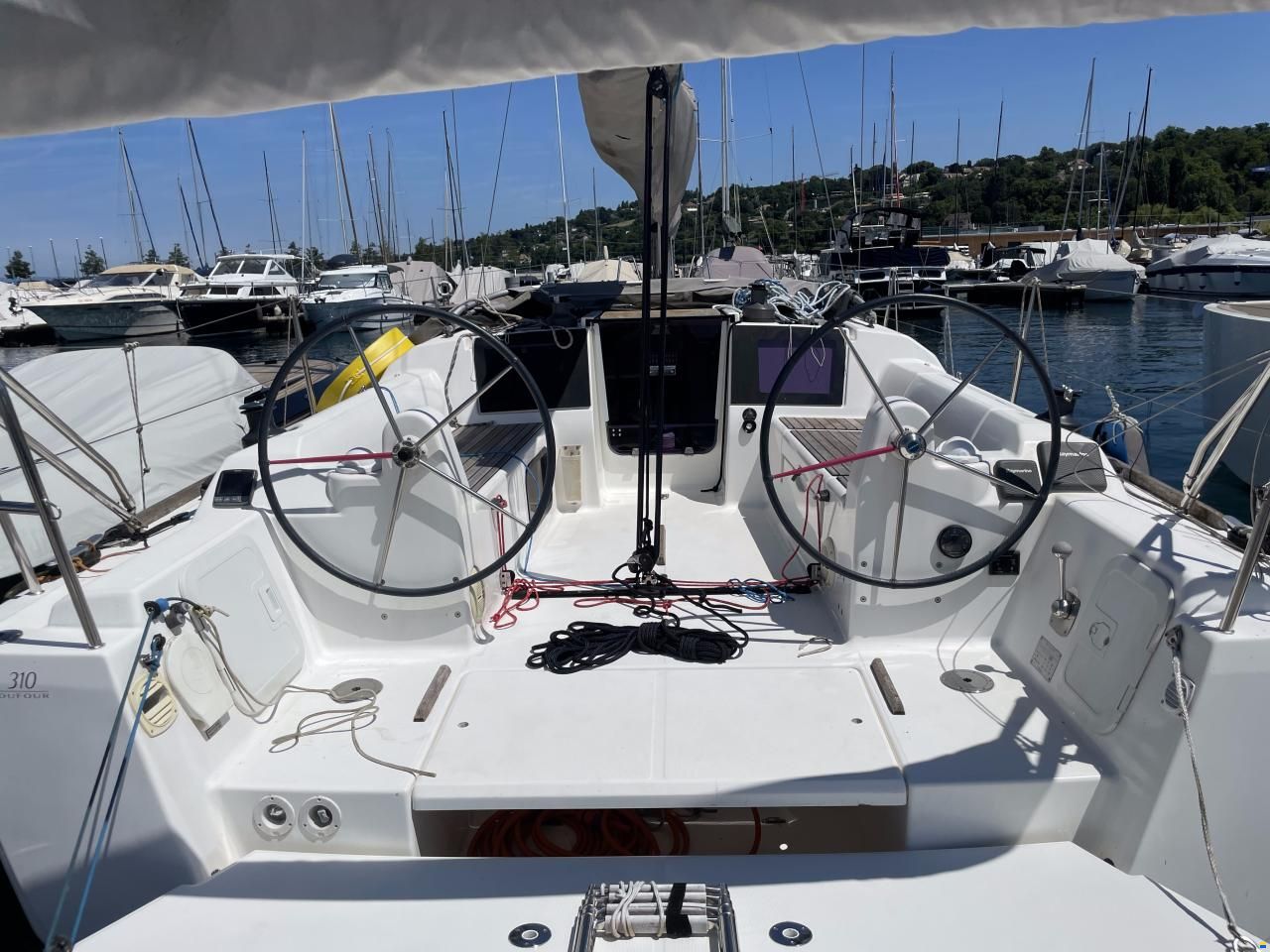 Dufour 310 Grand Large