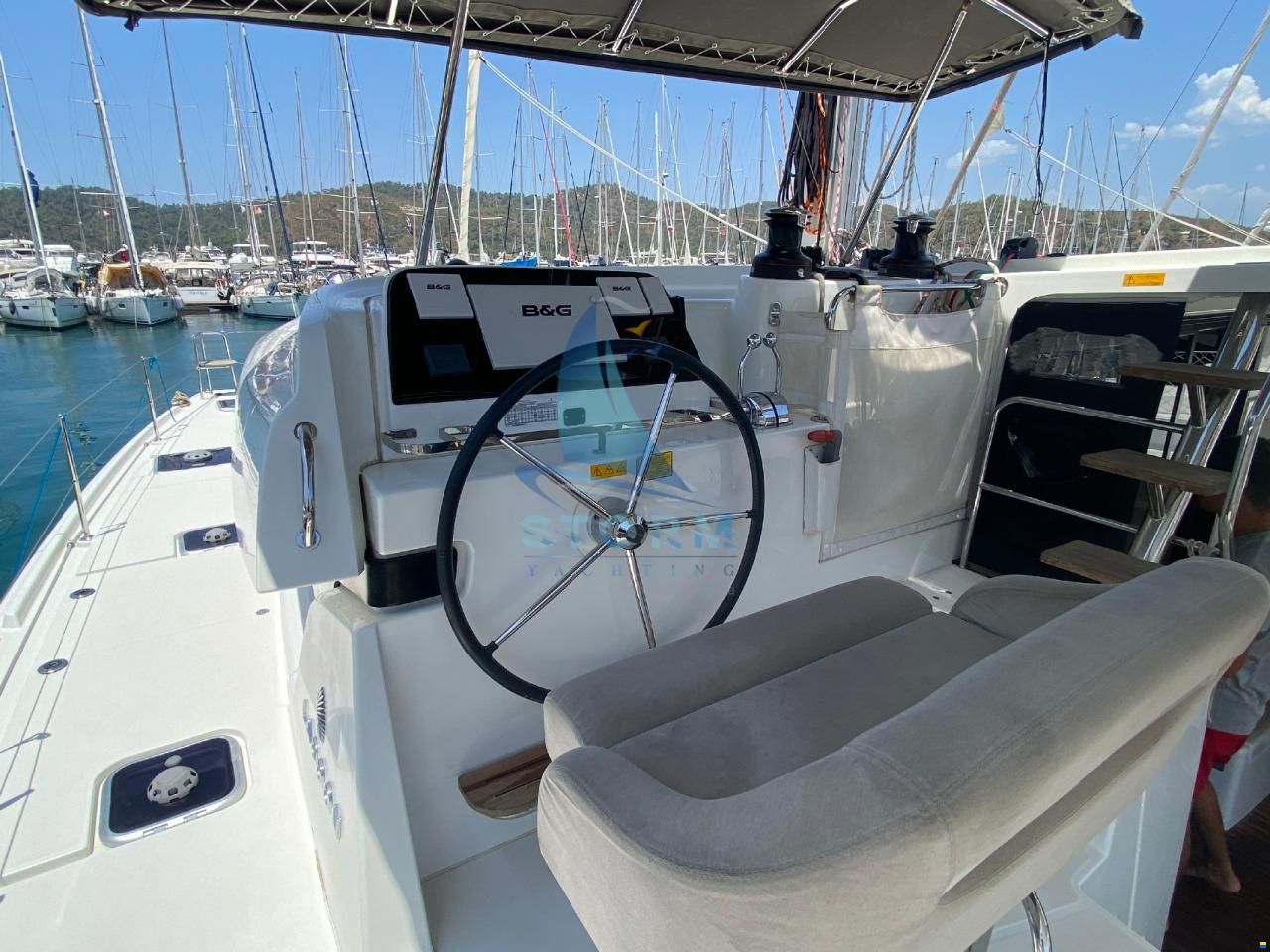 Lagoon 42