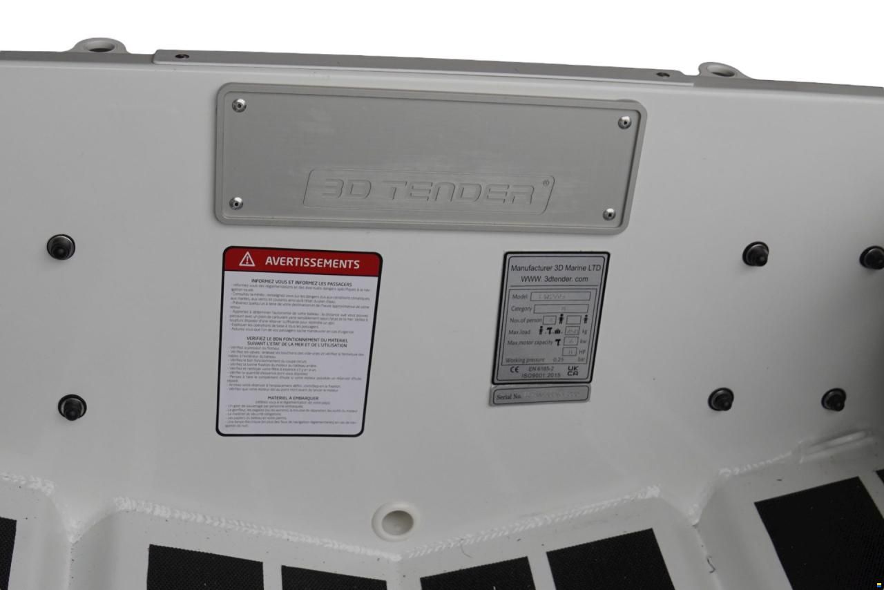 3D Tender Federlight 245