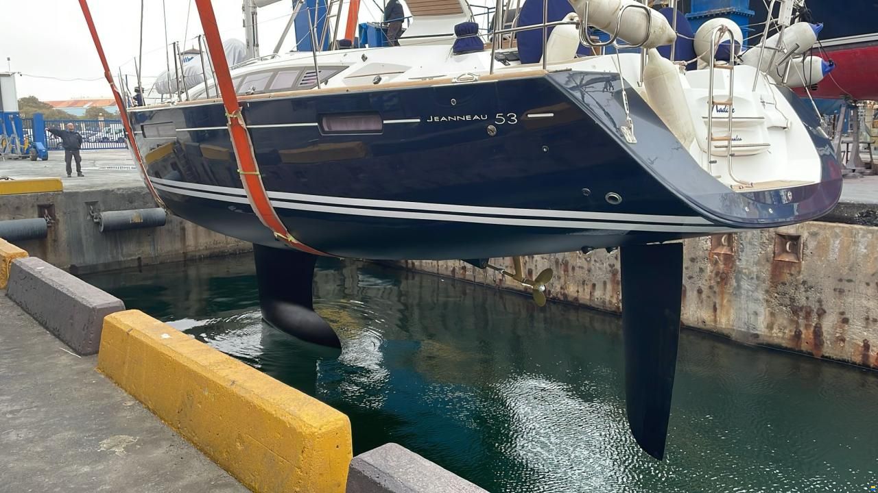 Jeanneau 53