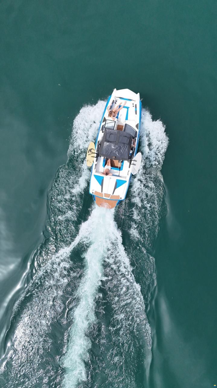 Axis A22 by Malibu