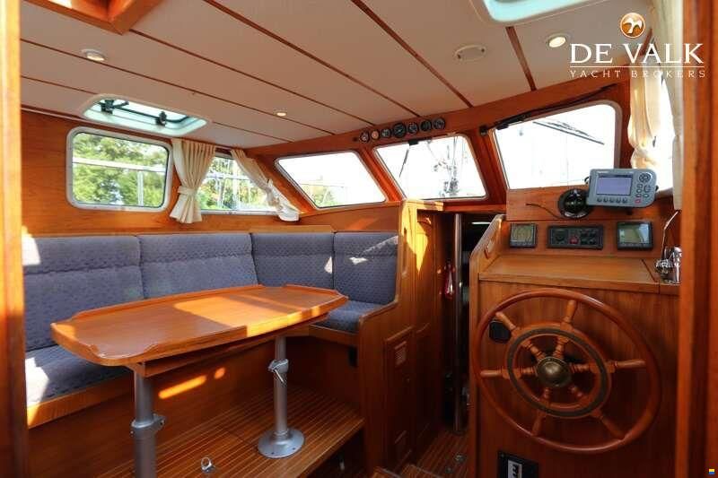 Nauticat 32