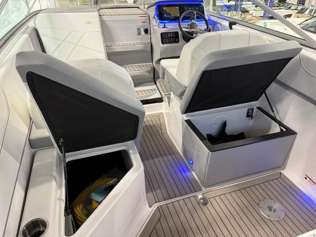 Regal 26 Express