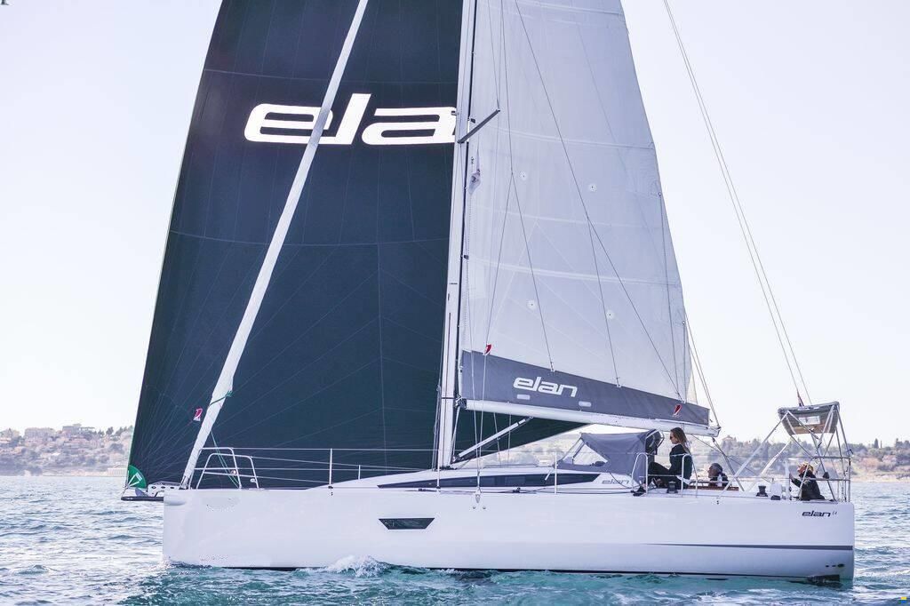 Elan E4 A/C Basis for negotiation