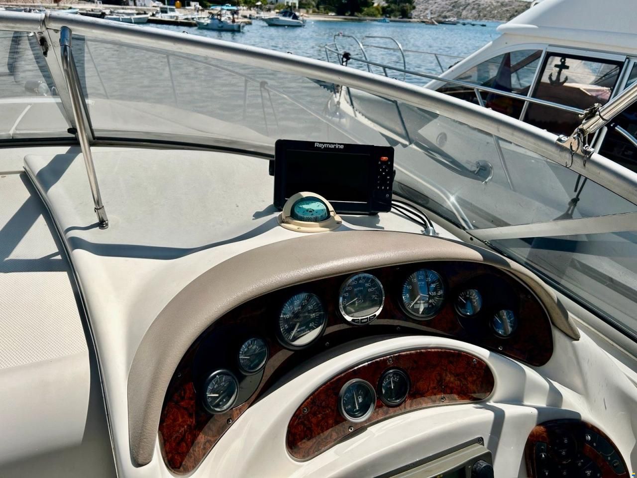 Sea Ray 315 Sundancer