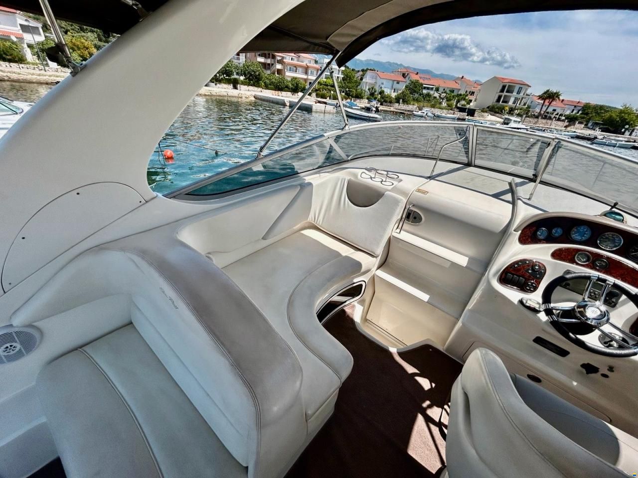 Sea Ray 315 Sundancer