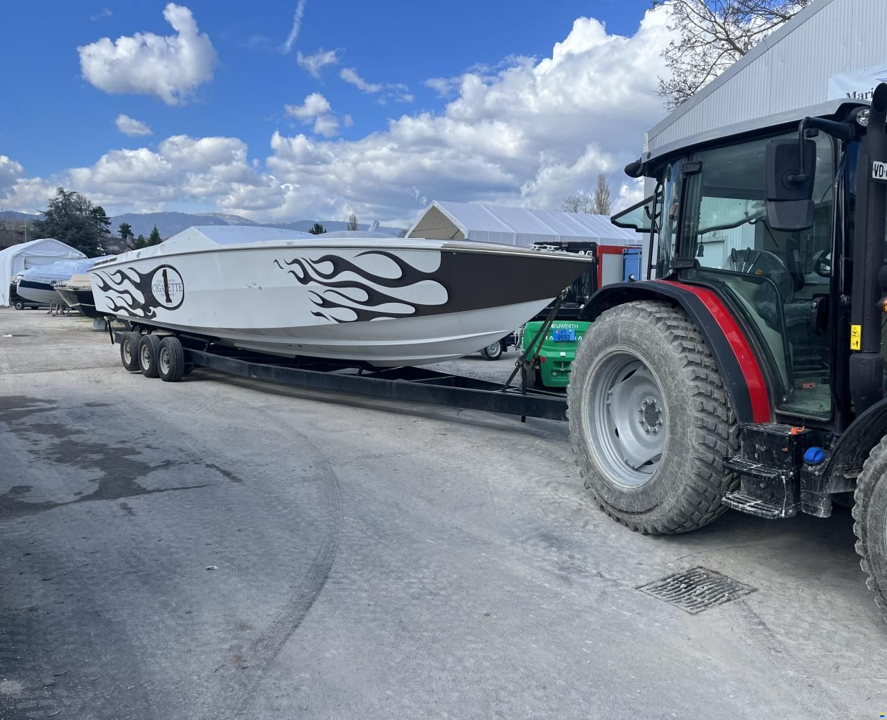 Cigarette 38 Top Gun