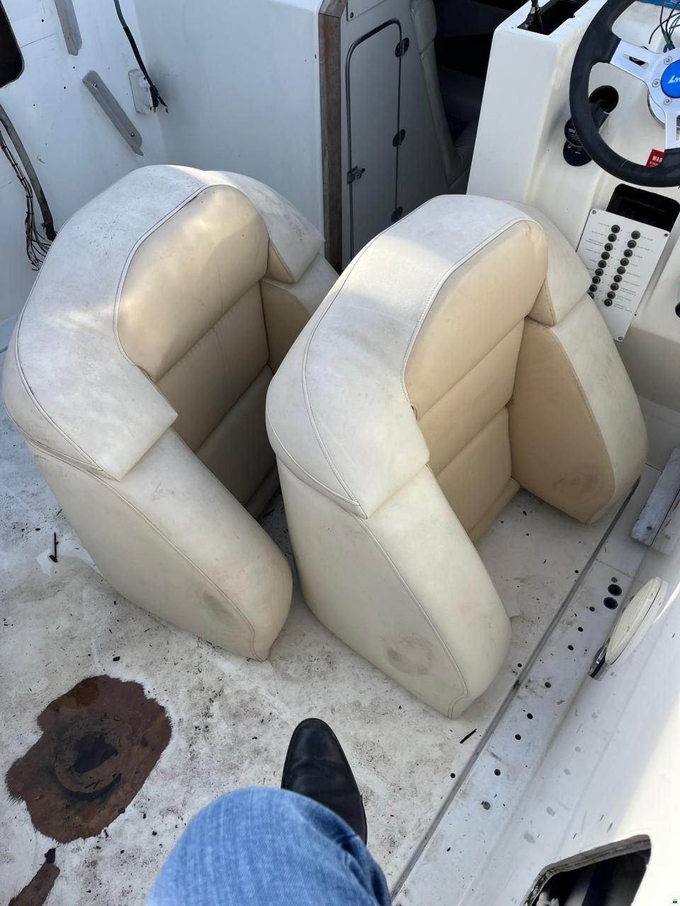 Cigarette 38 Top Gun