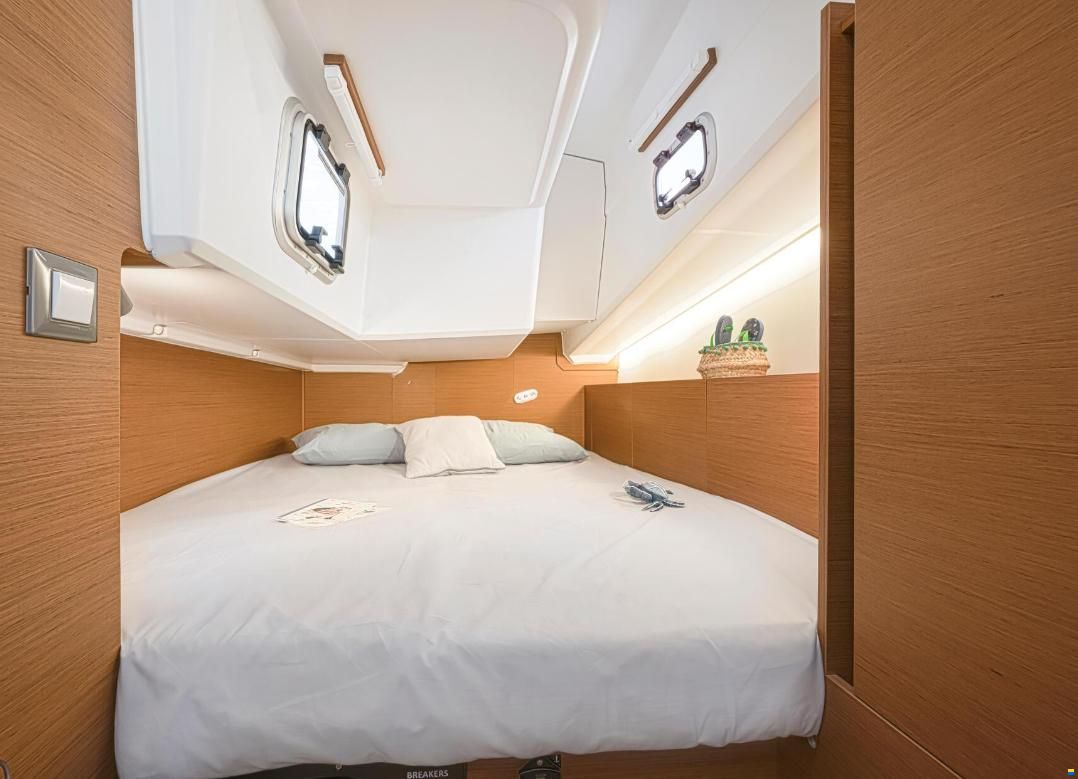 Jeanneau Sun Odyssey 380