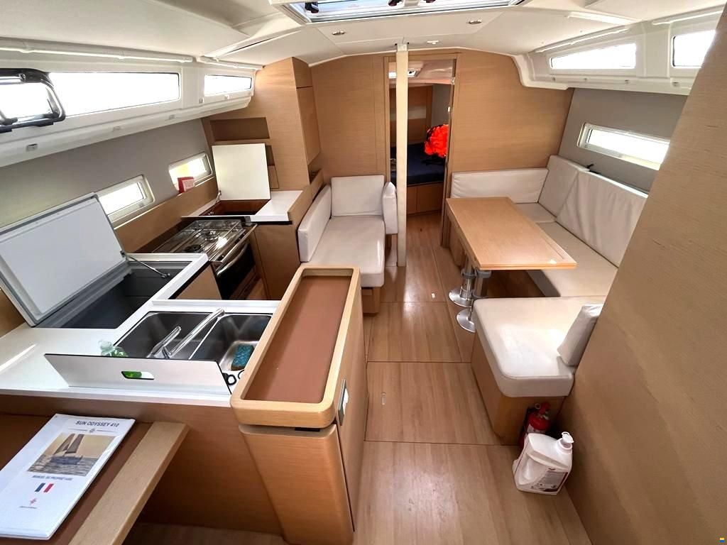 Jeanneau Sun Odyssey 410