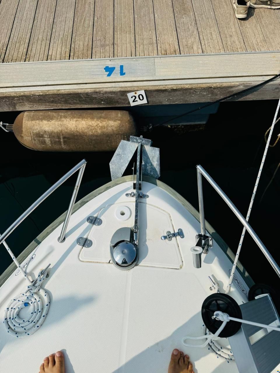 B2 Marine Cap Ferret
