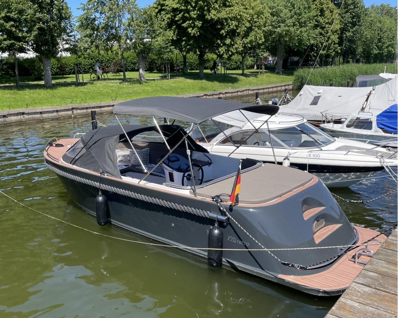 Maxima 720 Retro