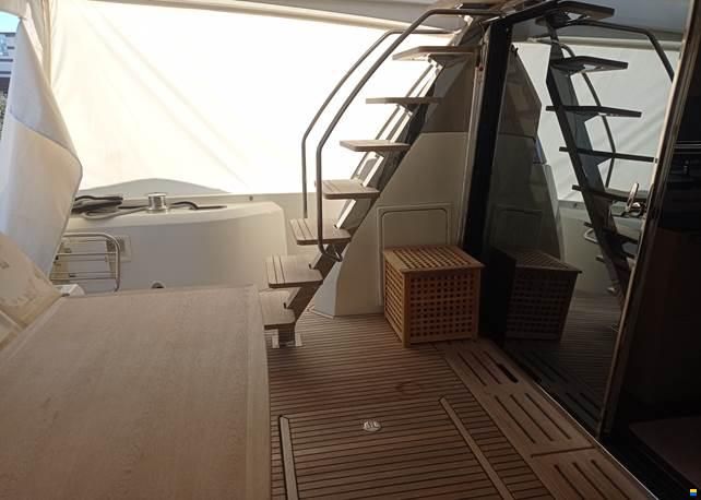 Jeanneau Prestige 680