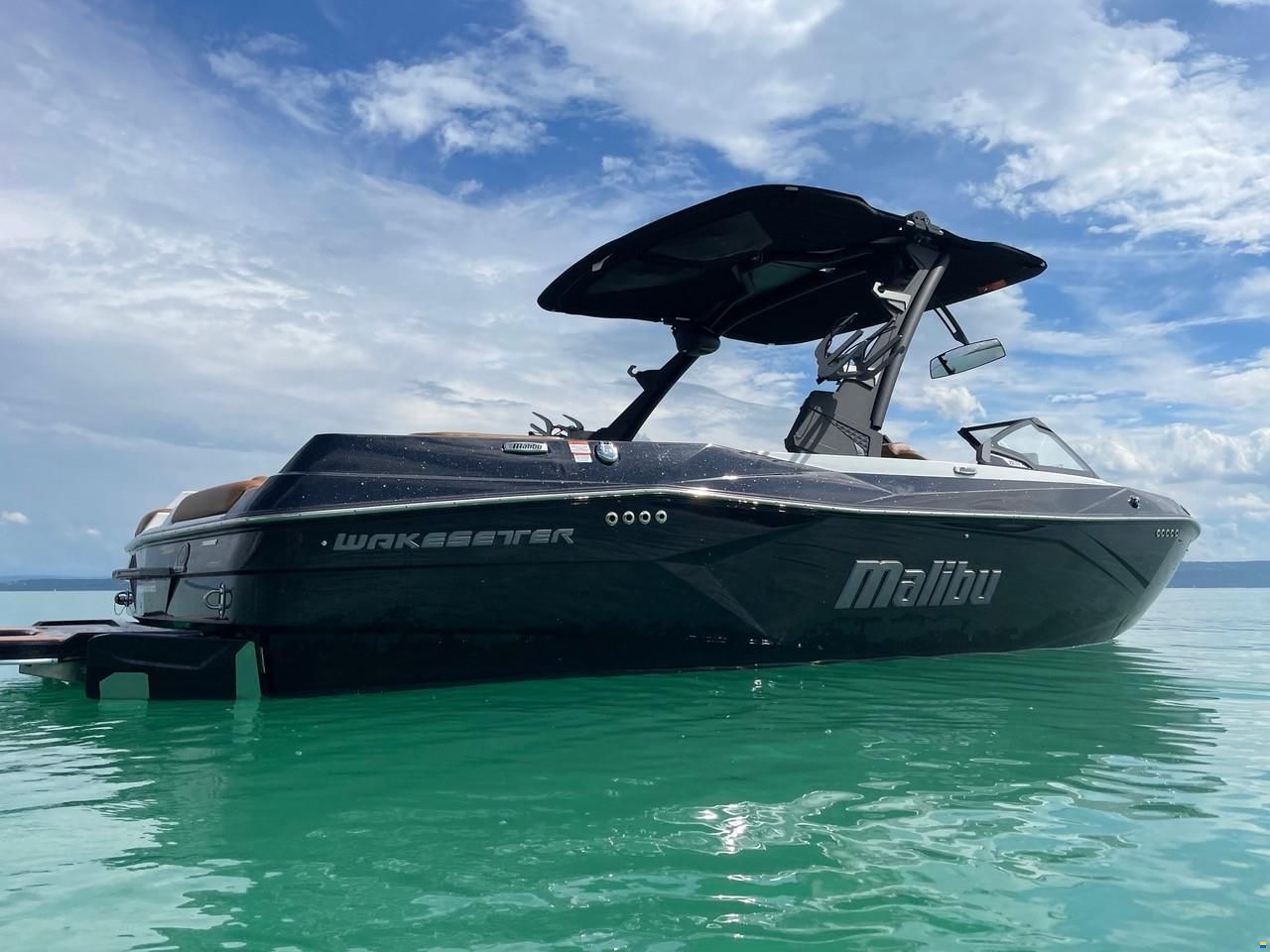 Malibu 23 LSV Wakesetter
