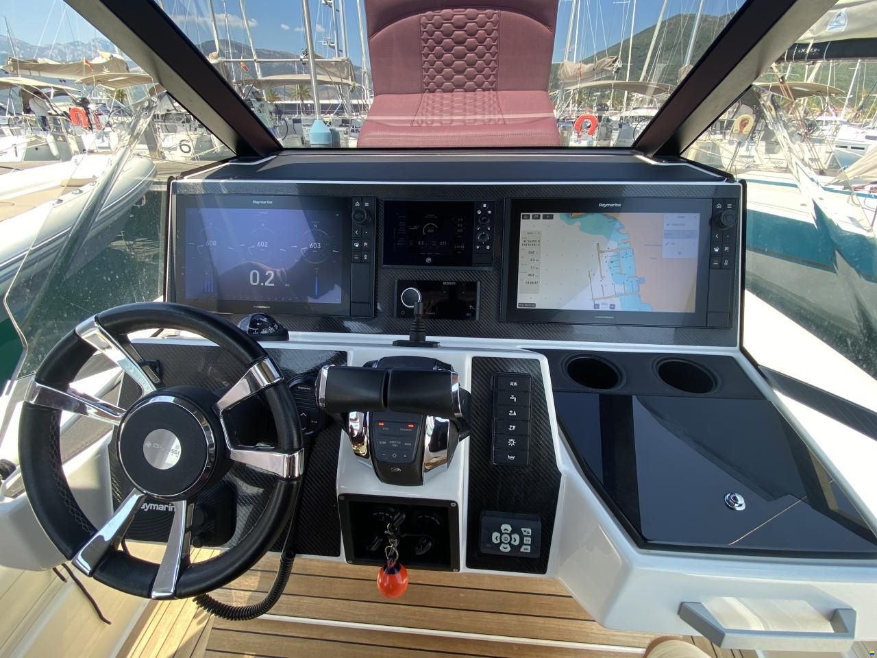 Technohull Grand Sport 38