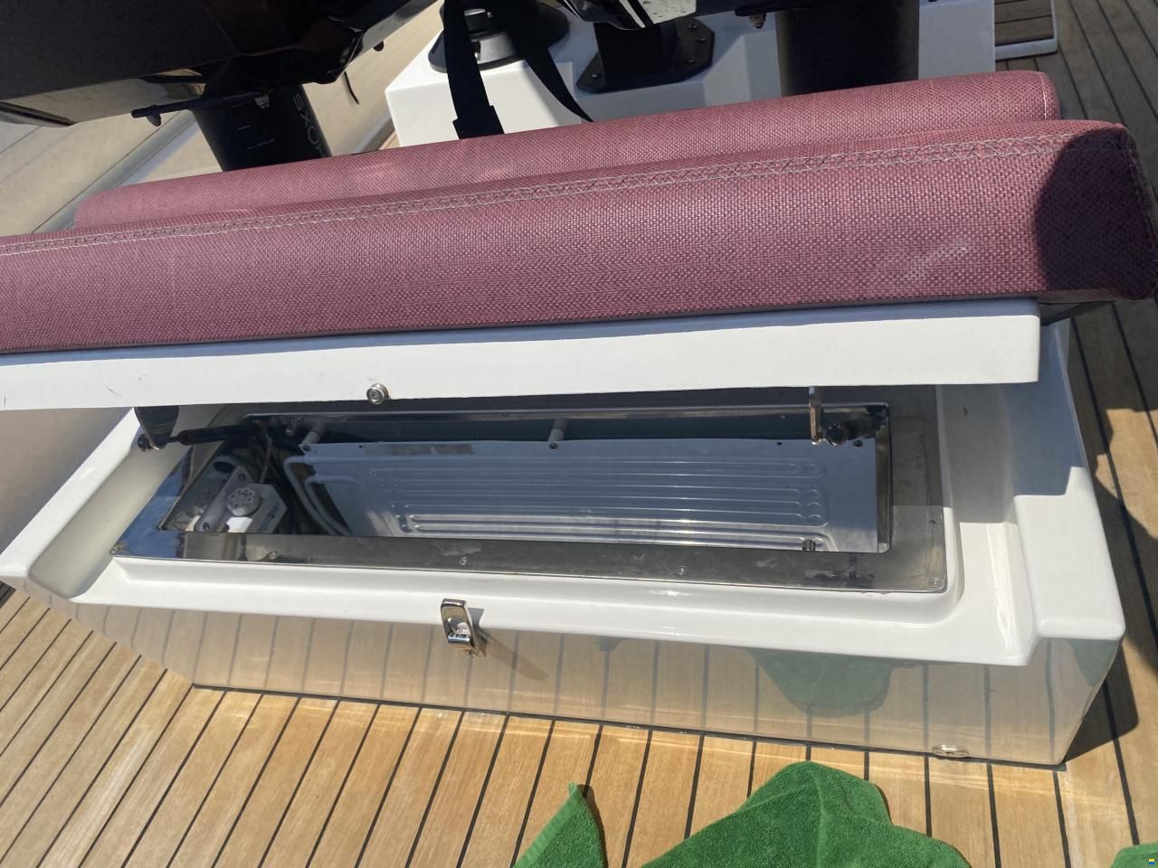 Technohull Grand Sport 38