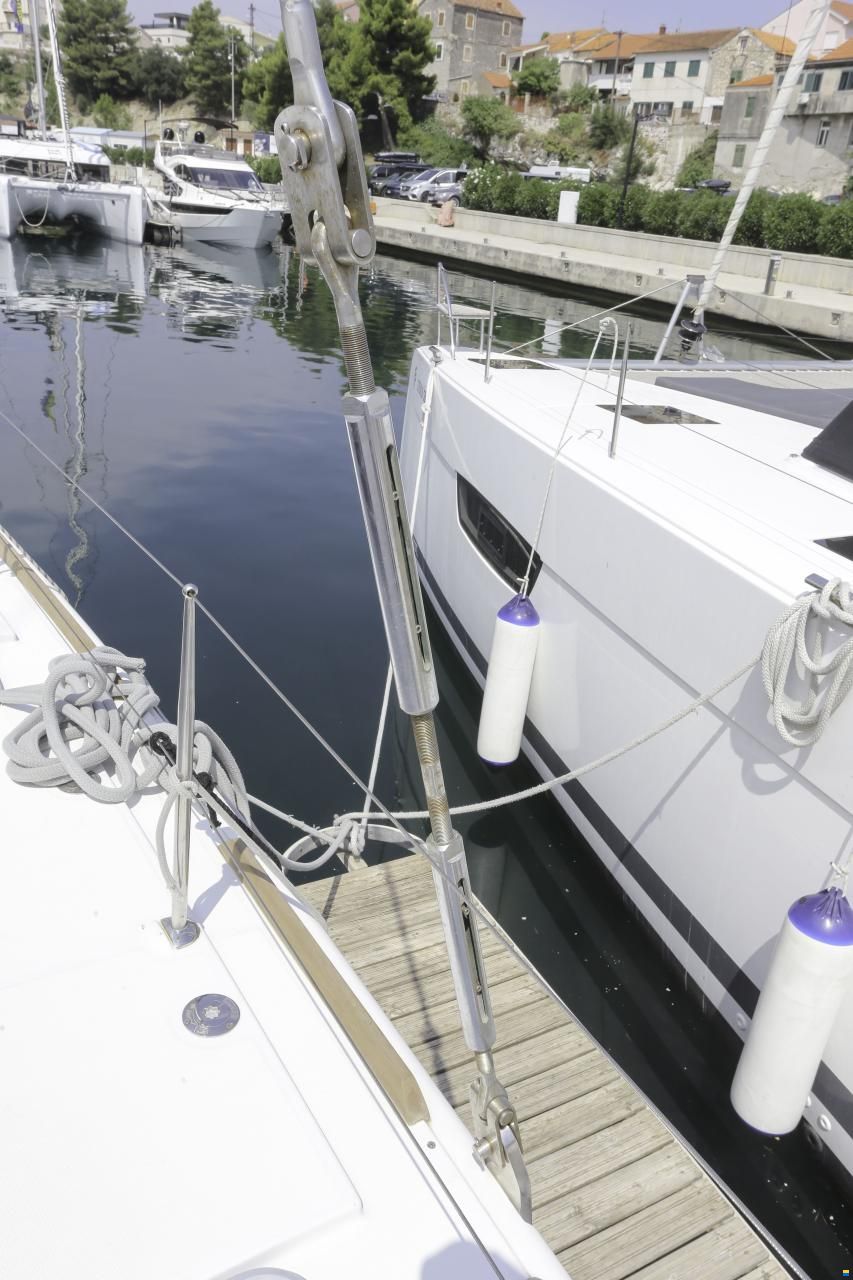 Lagoon 400