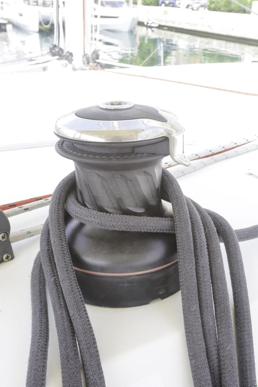 Lagoon 400