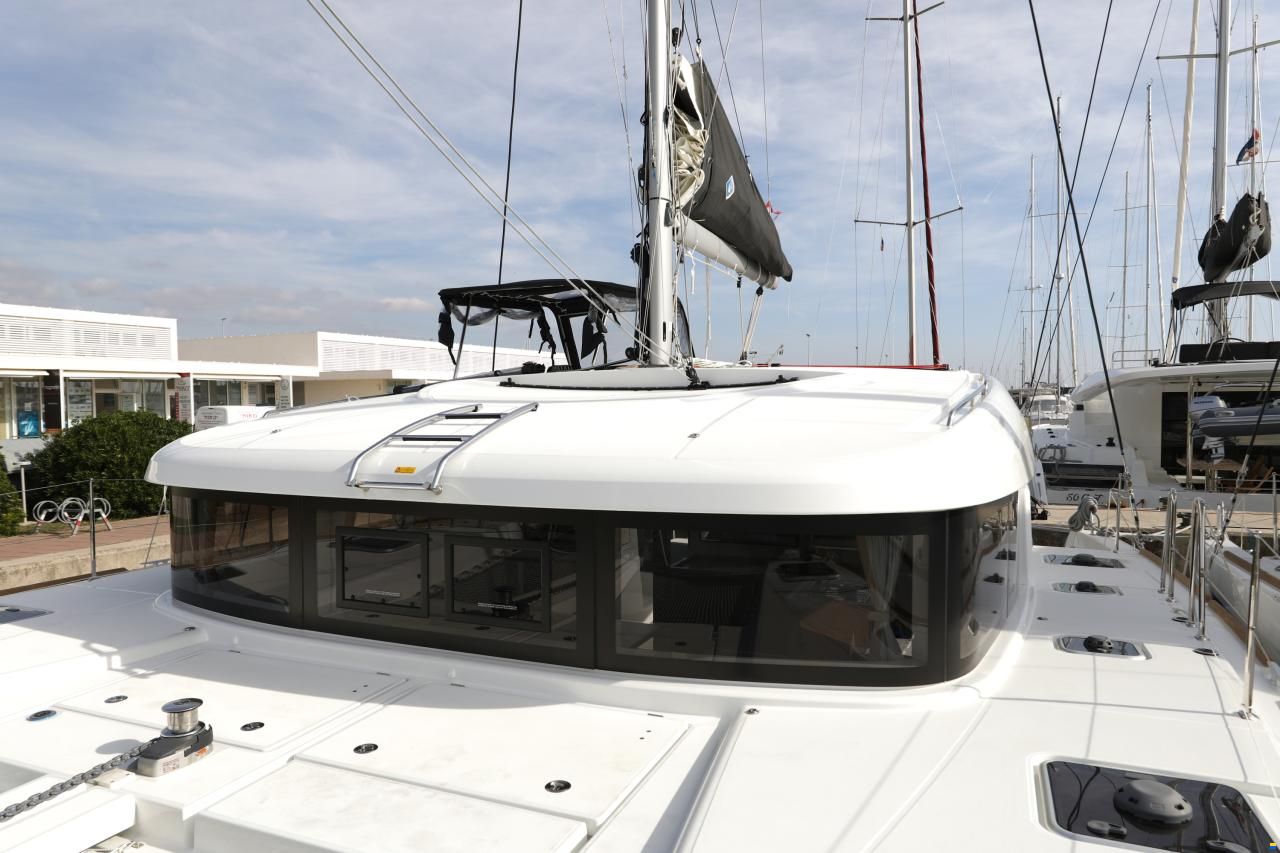 Lagoon 40