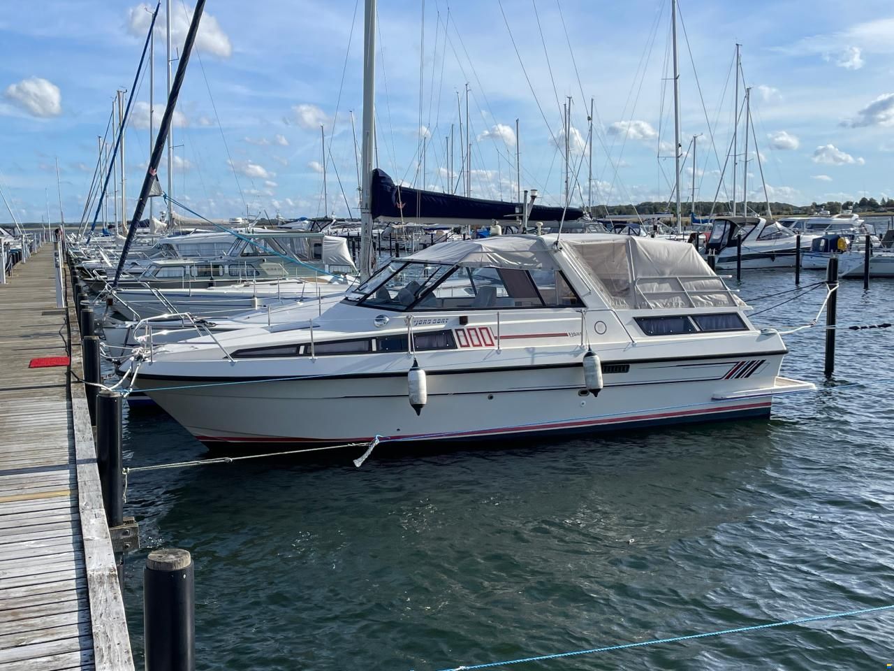 Fjord 880 AC