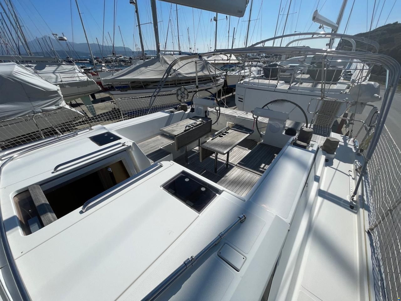 Bavaria C45 Style