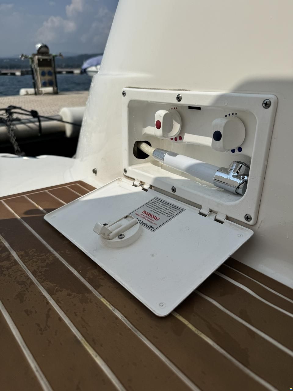 Rinker 280