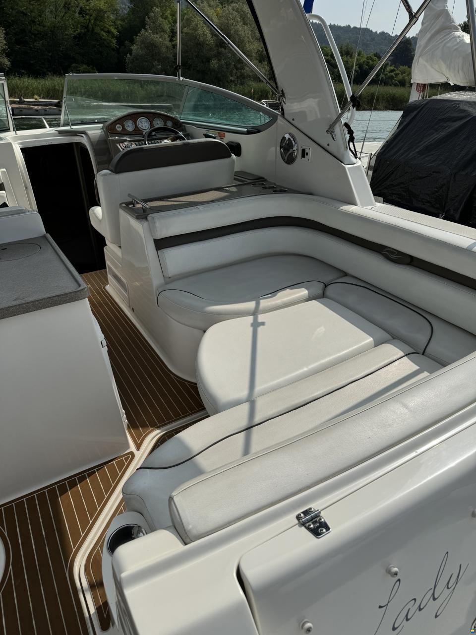 Rinker 280