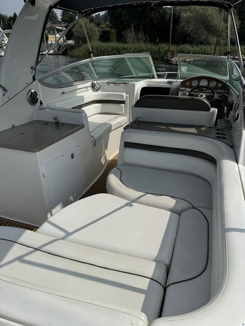 Rinker 280