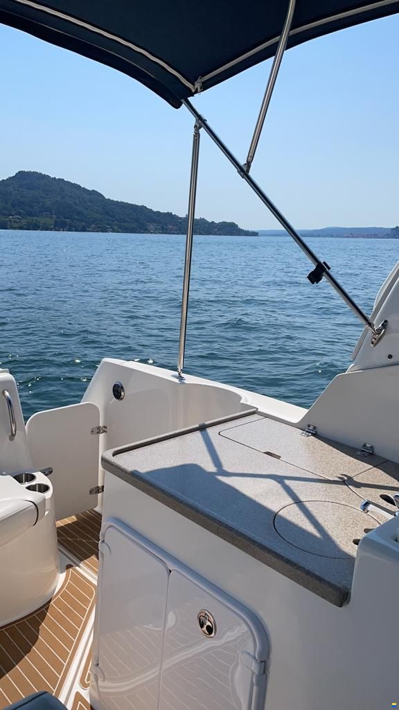 Rinker 280