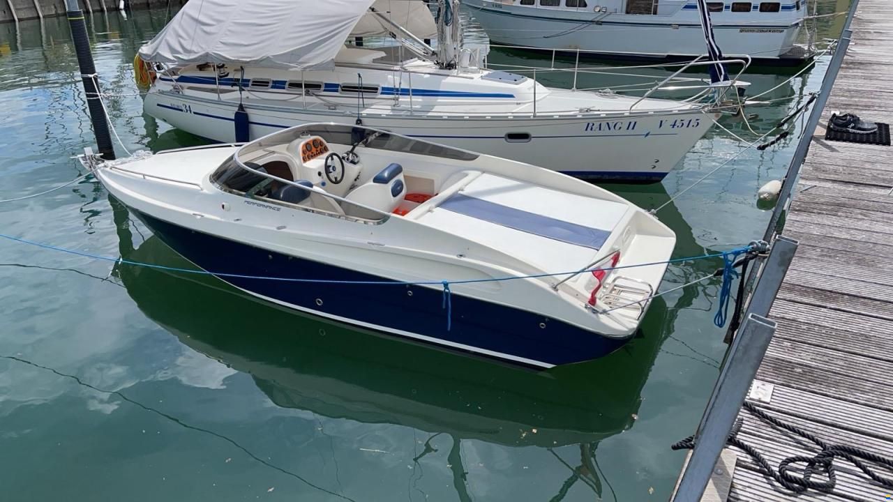 Performance 607