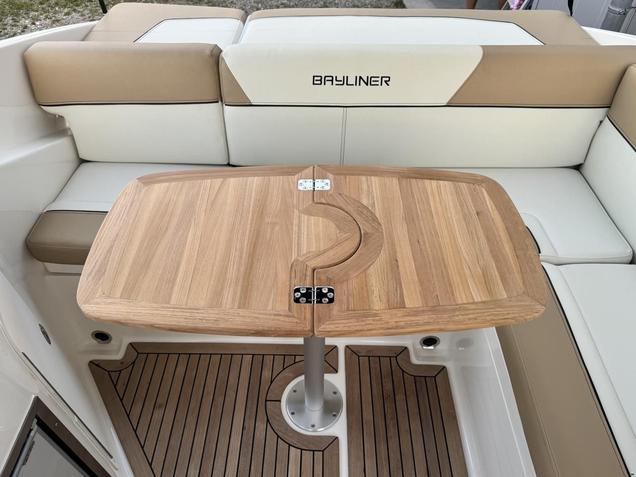 Bayliner 742R