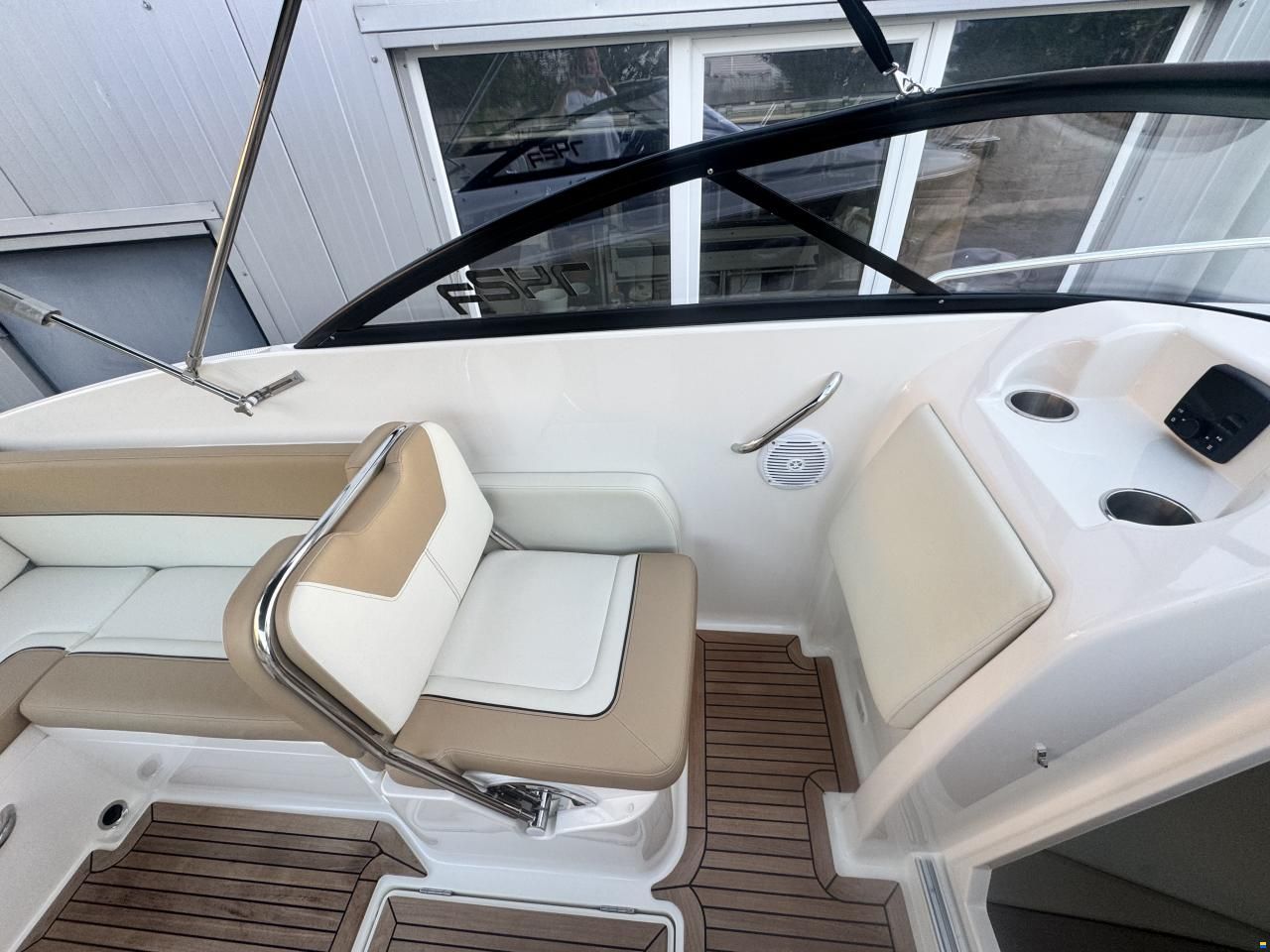 Bayliner 742R