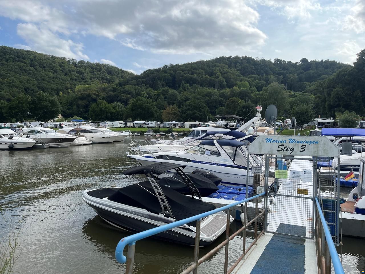 Bayliner Avanti Express 3255