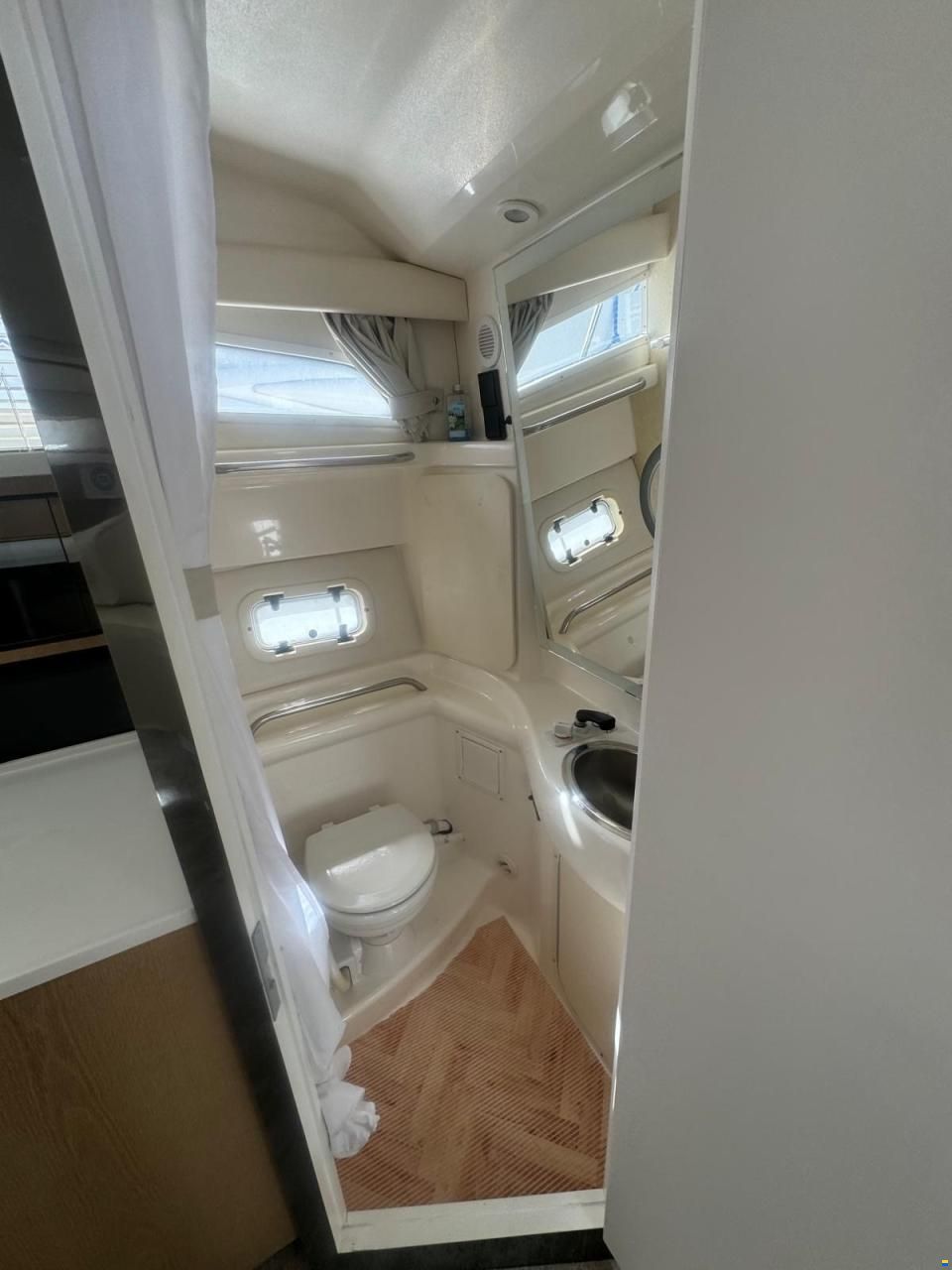 Bayliner Avanti Express 3255